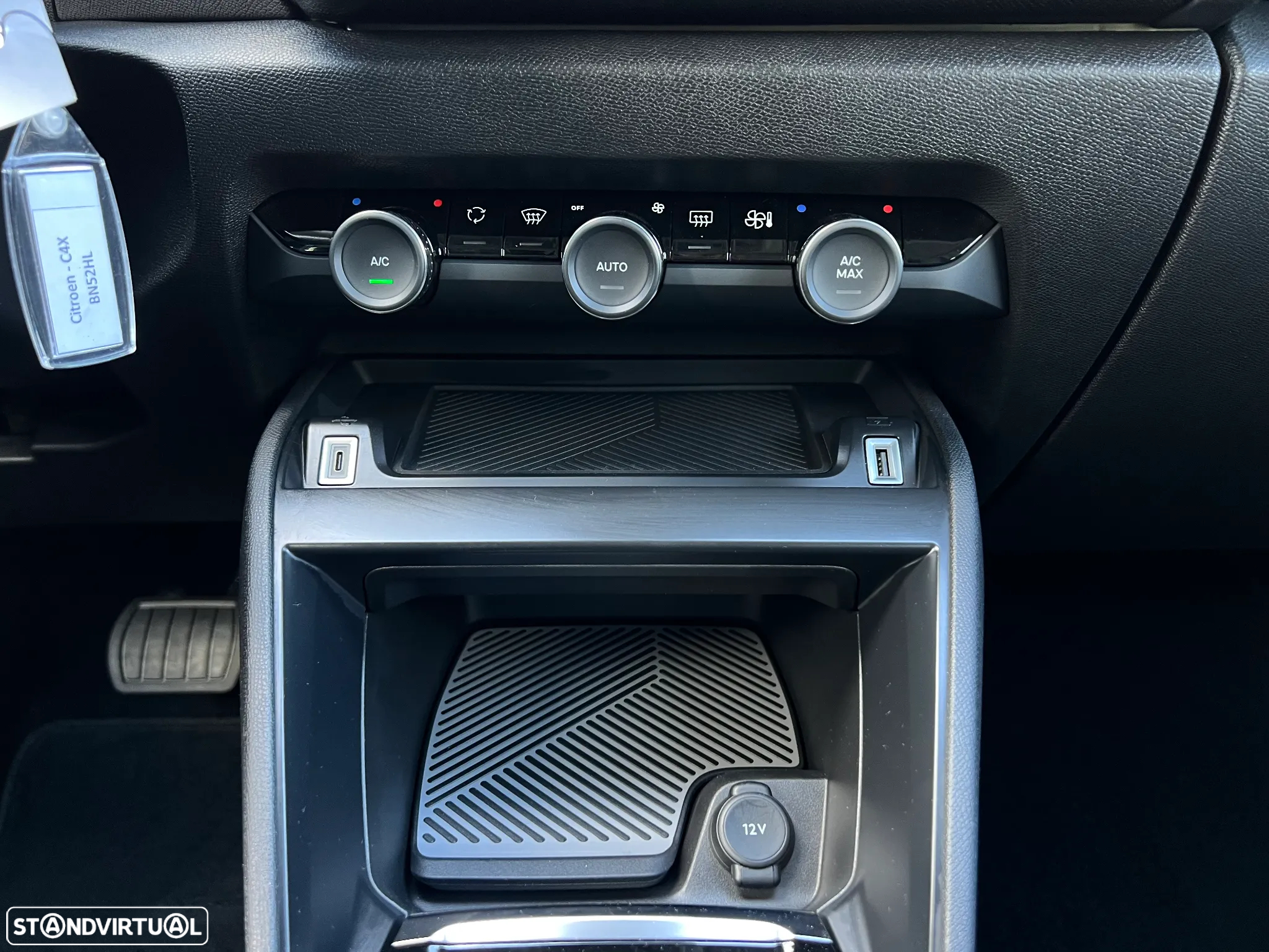 Citroën C4 X 1.2 PureTech Plus EAT8 - 19