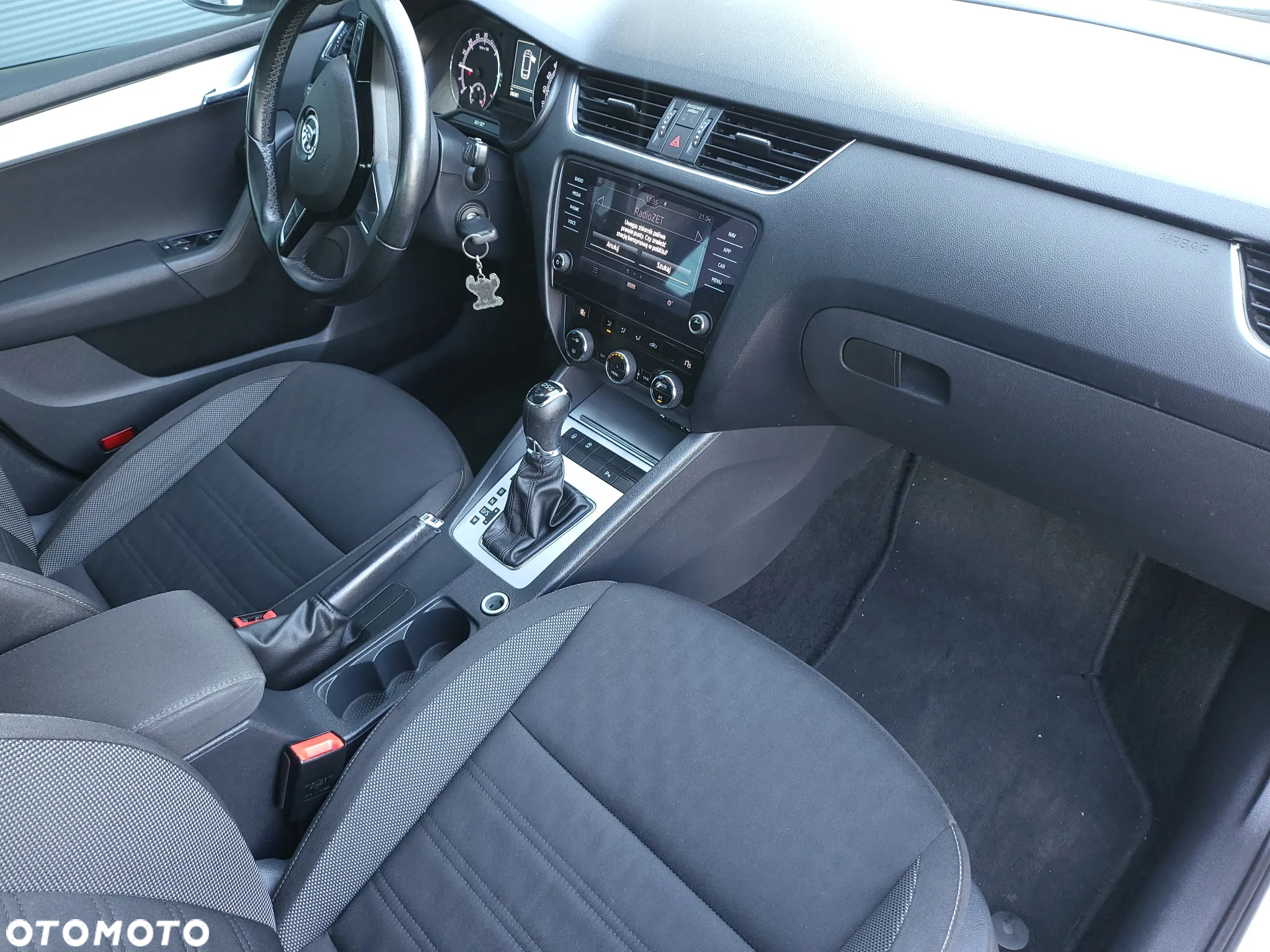 Skoda Octavia 1.6 TDI DSG Style - 4
