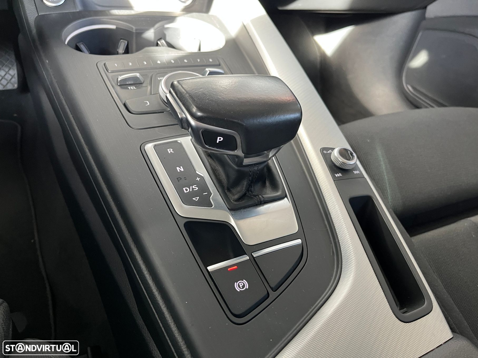 Audi A4 Avant 2.0 TDI Sport S tronic - 30