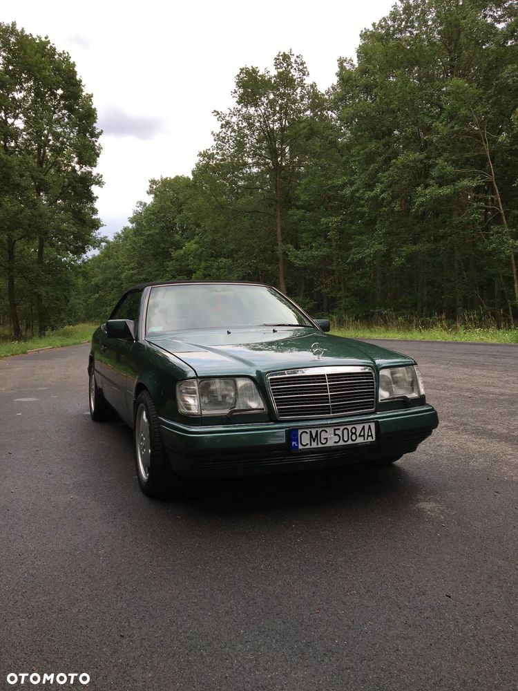 Mercedes-Benz Klasa E 320 - 10
