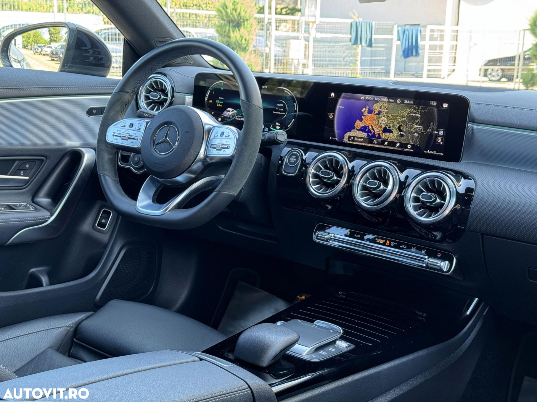 Mercedes-Benz CLA - 7