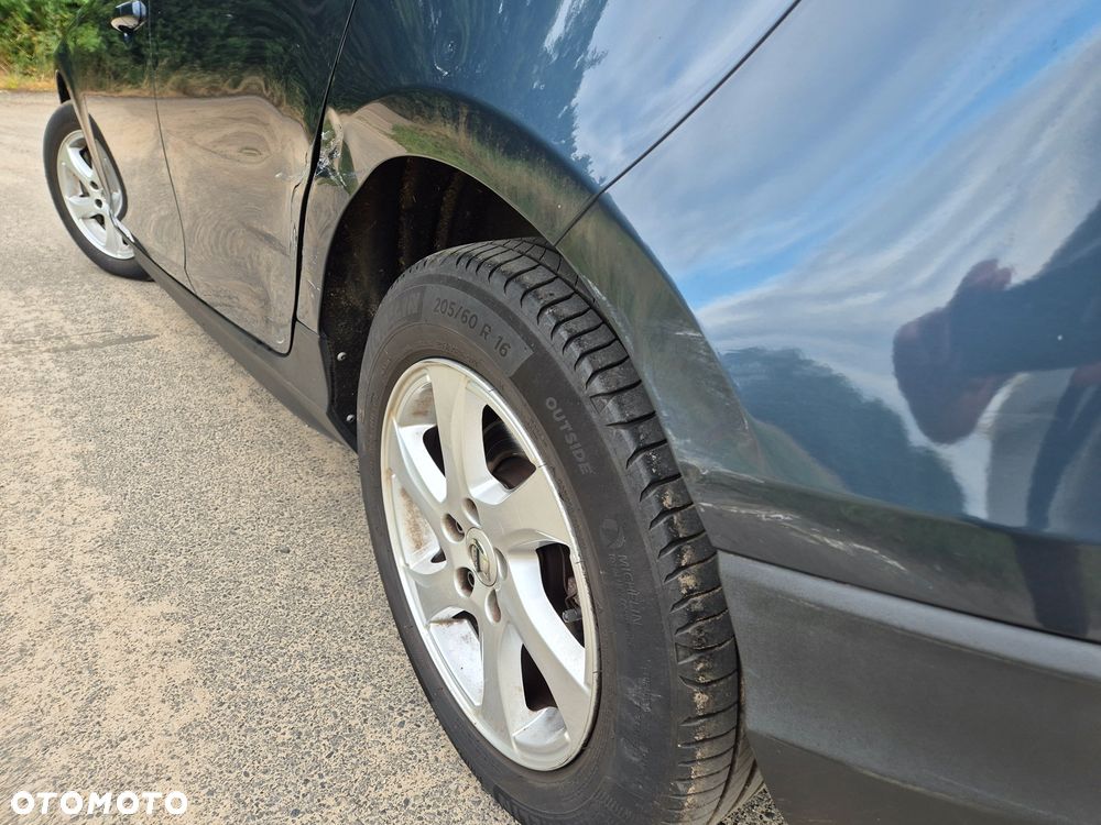 Volvo V40 Cross Country T3 Kinetic - 14