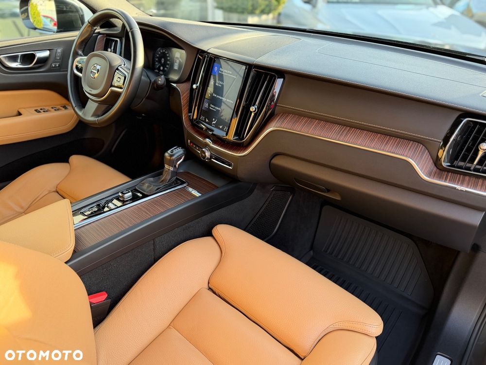 Volvo XC 60 D4 Inscription - 4