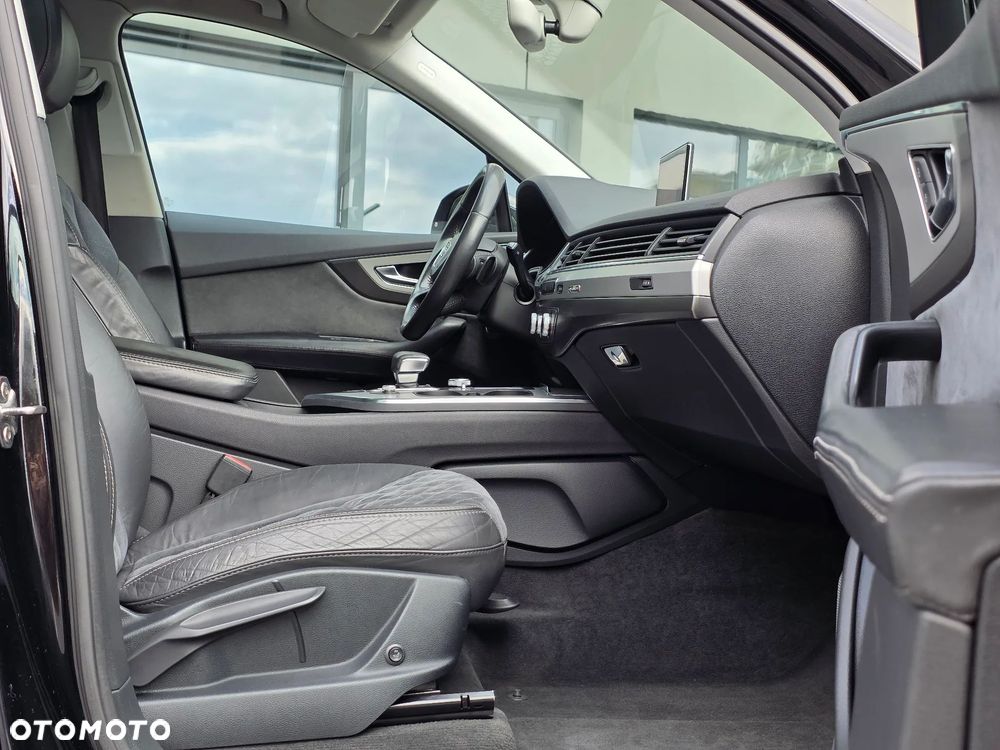 Audi Q7 3.0 TDI ultra Quattro Tiptr - 8