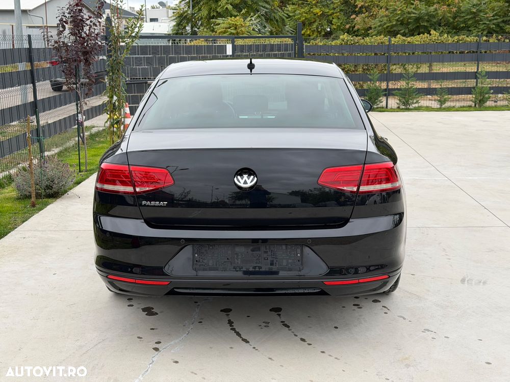 Volkswagen Passat 2.0 TDI DSG Highline - 3