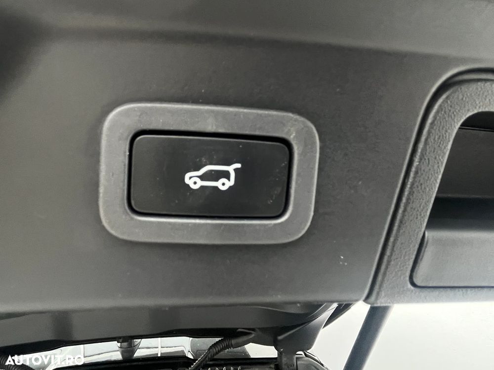 Land Rover Range Rover Velar 2.0 R-Dynamic HSE - 12