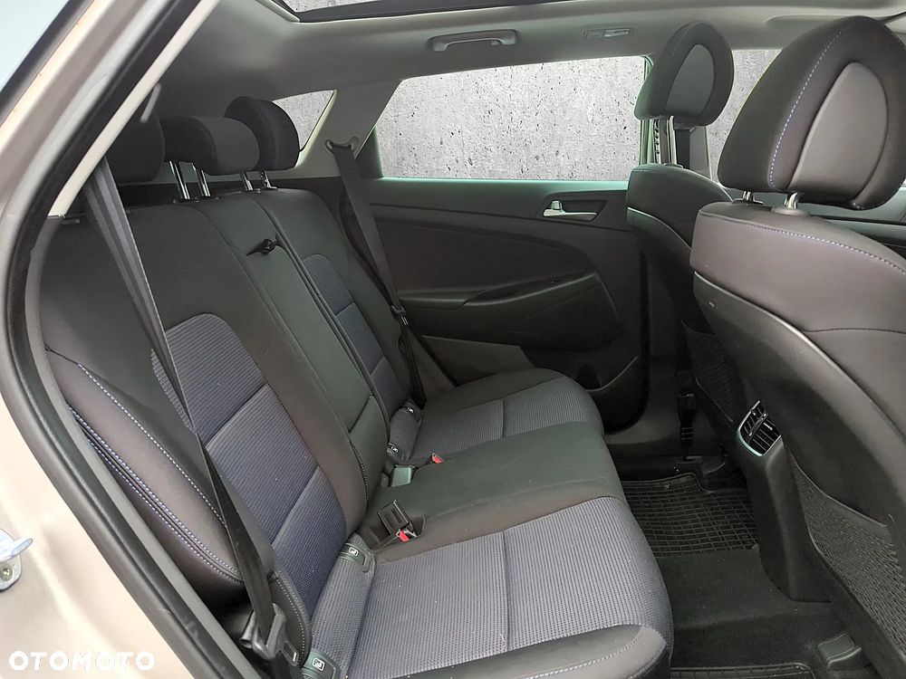 Hyundai Tucson - 16