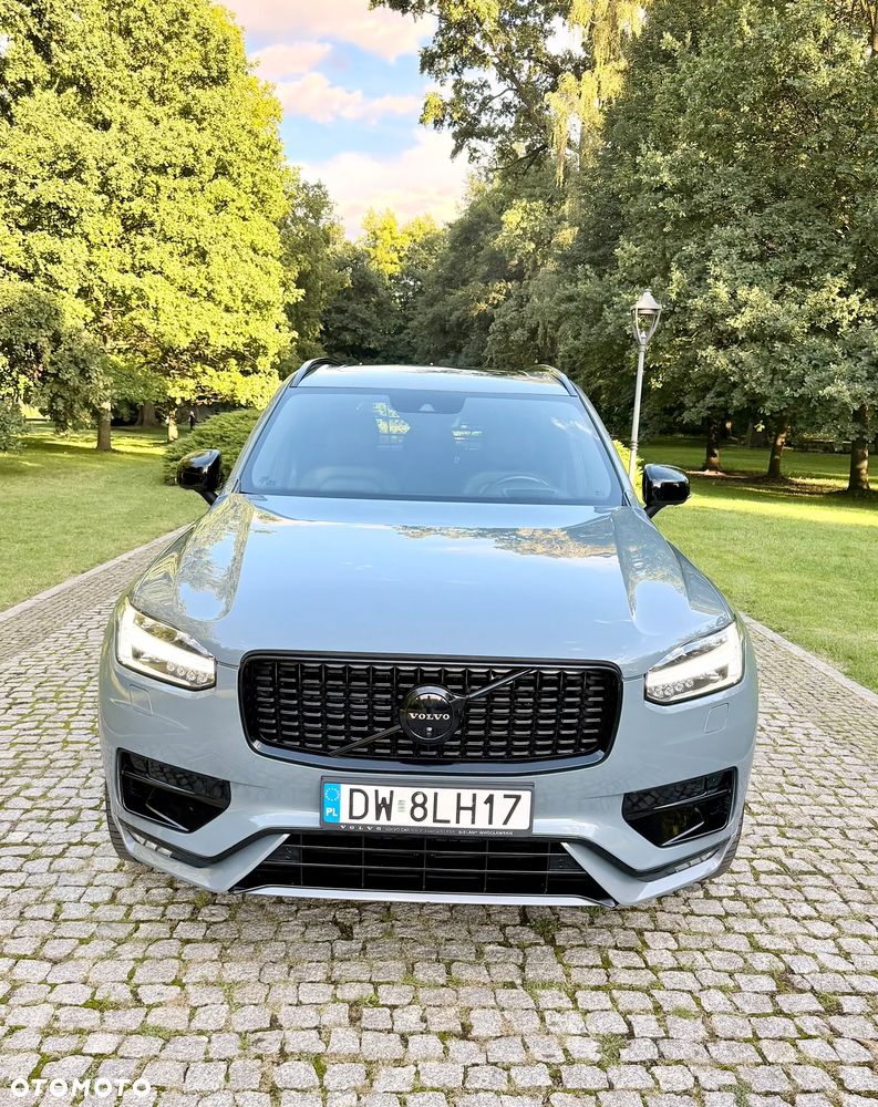 Volvo XC 90 - 8