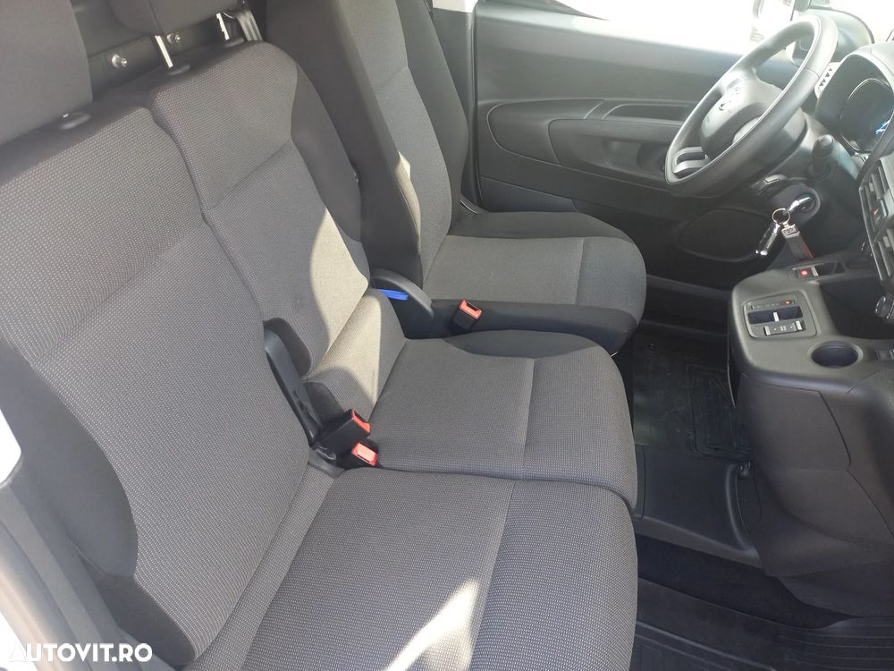 Toyota Proace - 32