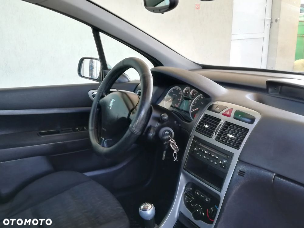 Peugeot 307 2.0 HDi Premium - 6