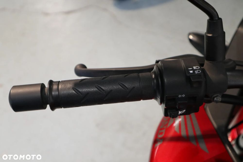 Honda CBF - 7