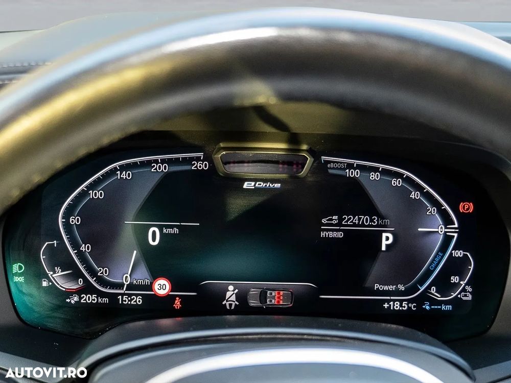 BMW X5 xDrive45e - 11