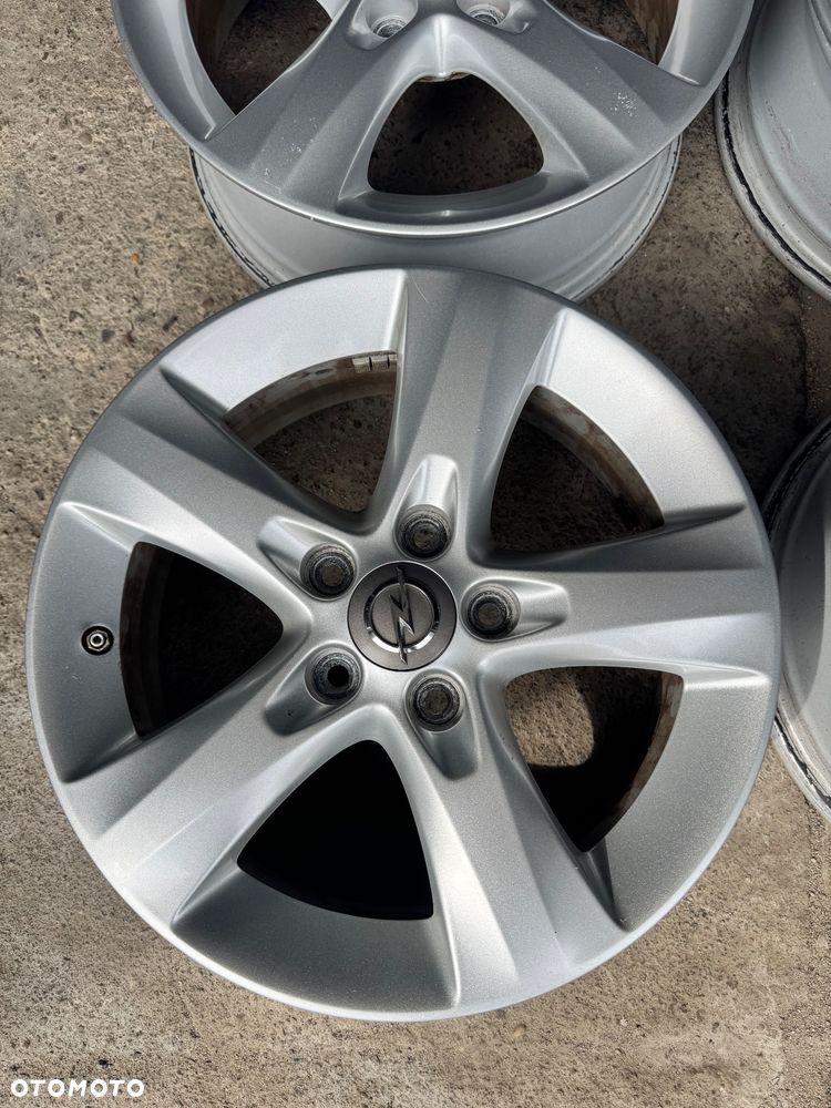 Felga Aluminiowa 5x110 16” Opel OE Czujniki TPMSCorsa Astra - 2
