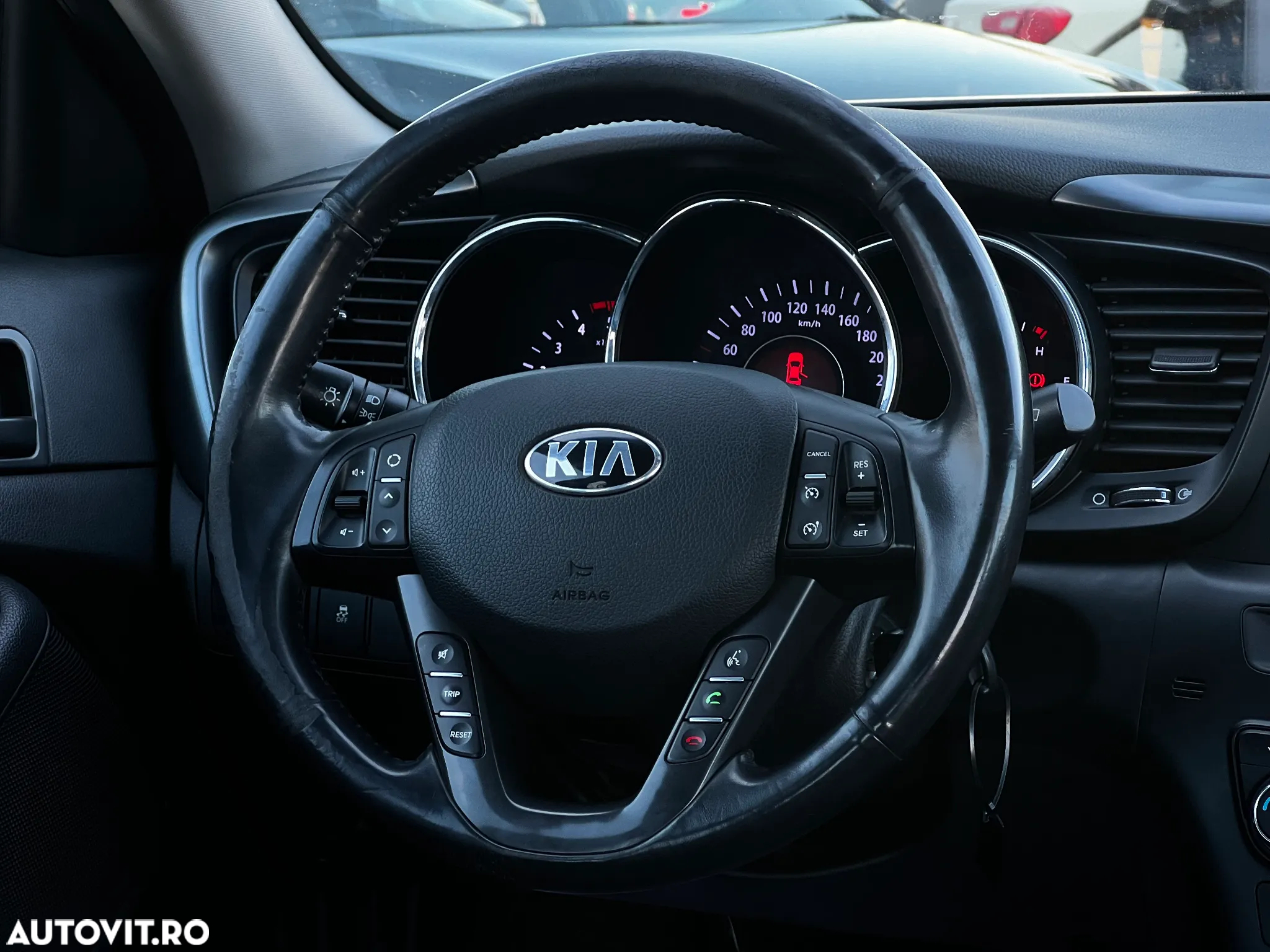 Kia Optima 1.7 CRDI Attract - 8