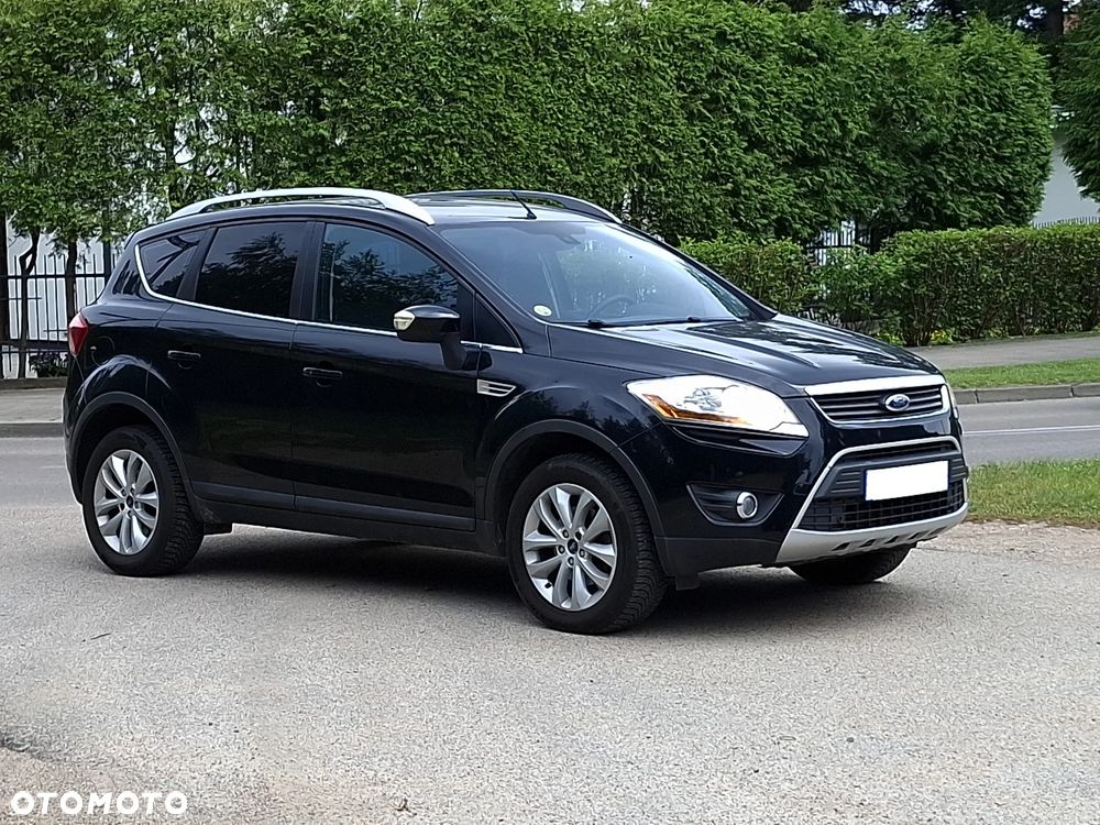 Ford Kuga 2.0 TDCi 2x4 Titanium - 4