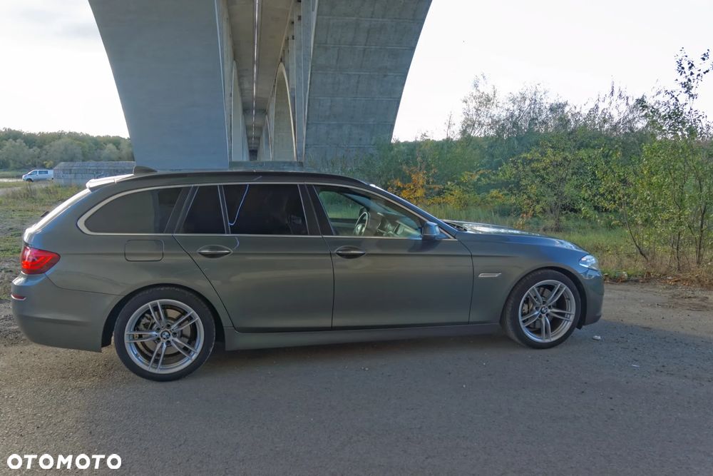 BMW Seria 5 525d Sport-Aut - 5