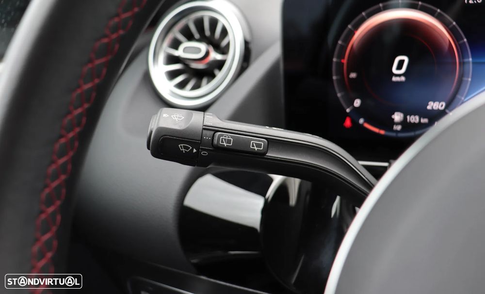 Mercedes-Benz B 250 e 8G-DCT AMG Line - 29