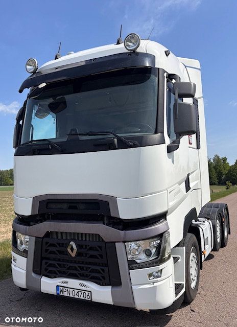 Renault T480 6x2 pusher - 2