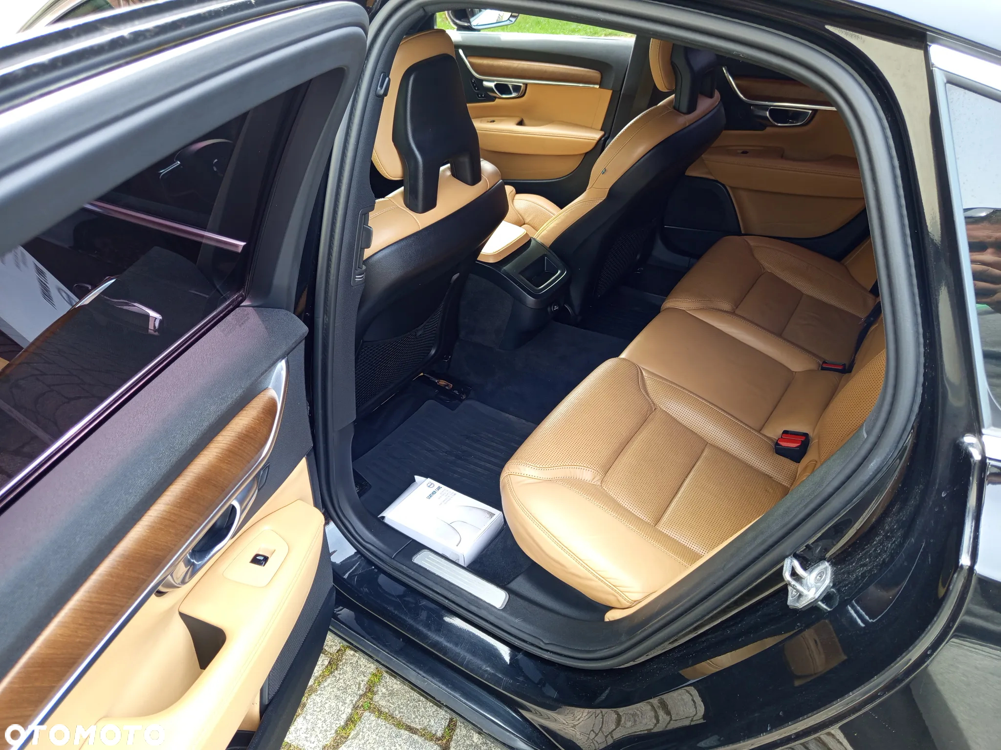 Volvo S90 D4 Inscription - 17