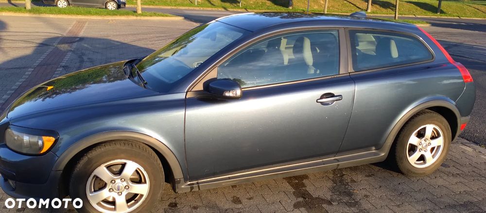 Volvo C30 1.6D Momentum - 8