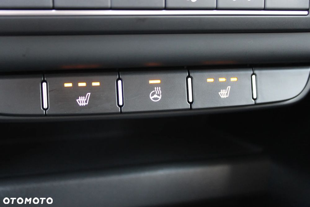 Kia Ceed 1.5 T-GDI Tribute - 23