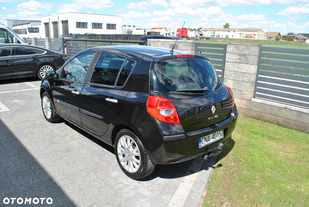 Renault Clio 1.2 16V Exception - 5