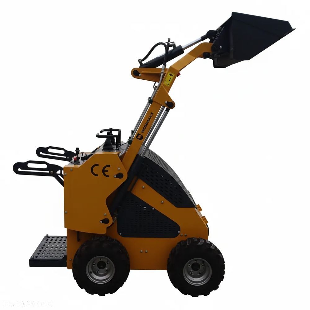 Miniładowarka Kołowa Burtowa WORKMAX 460 SKID-STEER Zestaw (Łyżka + Młot) - 4