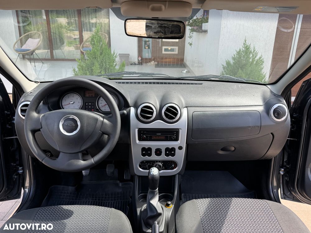 Dacia Logan 1.6 Prestige - 7
