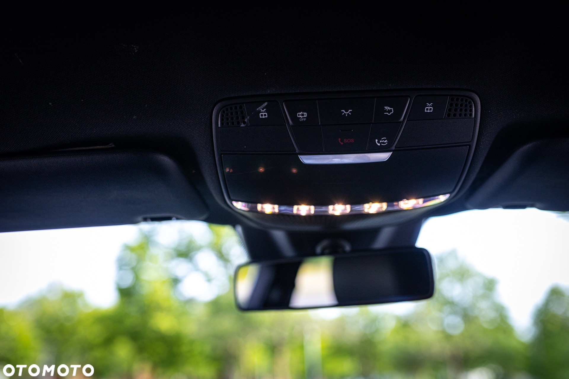 Mercedes-Benz Klasa E 220 d 4-Matic 9G-TRONIC - 14