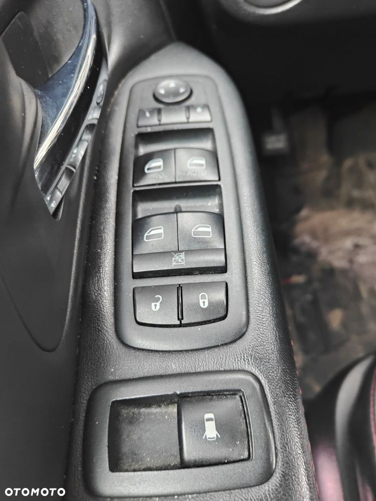 Dodge Grand Caravan - 7