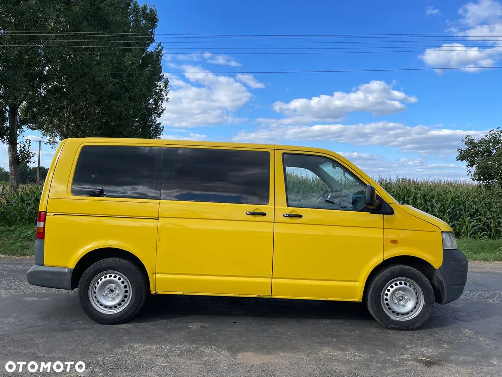 Volkswagen Transporter T5 2.5 TDI 131 KM Manual 6 Biegów 2X drzwi boczne przesuwne 2005 ROK - 7