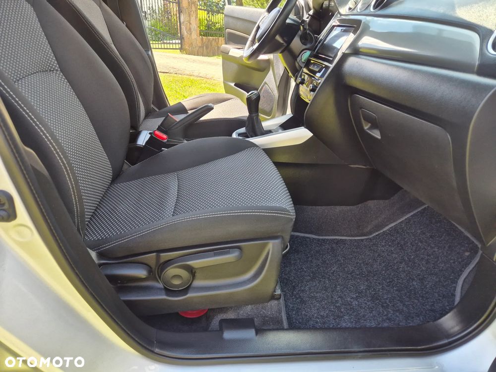 Suzuki Vitara 1.6 (4x2) Comfort+ - 25