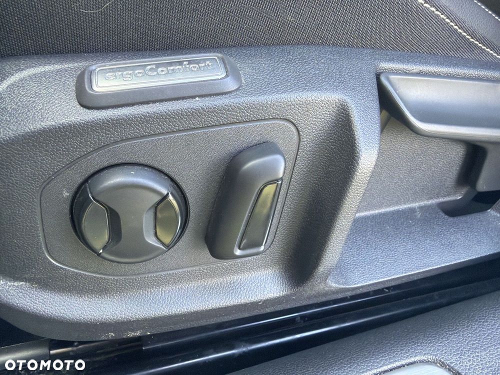 Volkswagen Arteon 2.0 TSI Elegance DSG - 27