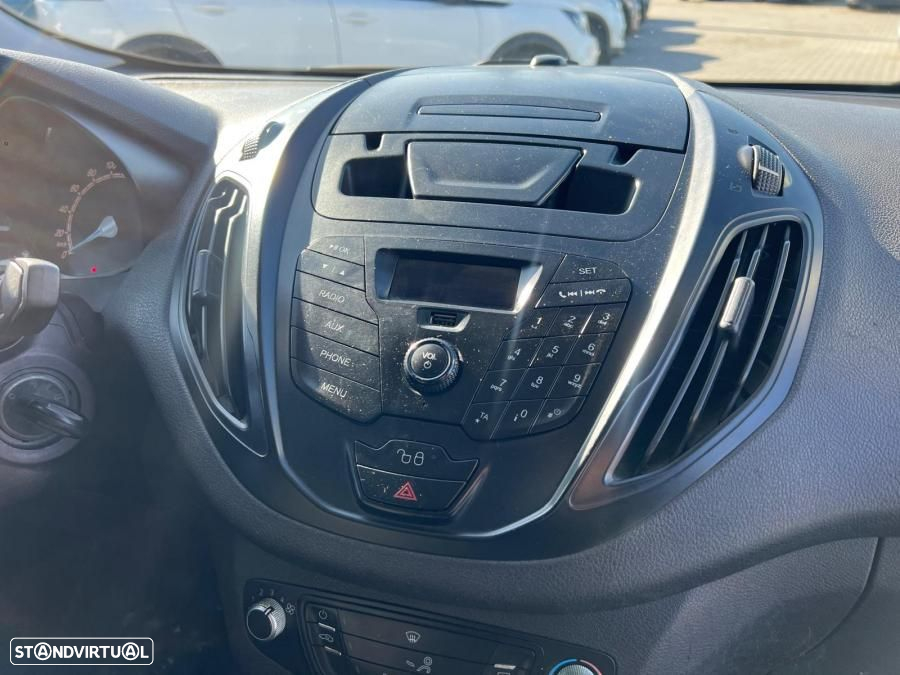 Ford Transite Courier 1.5 - 7