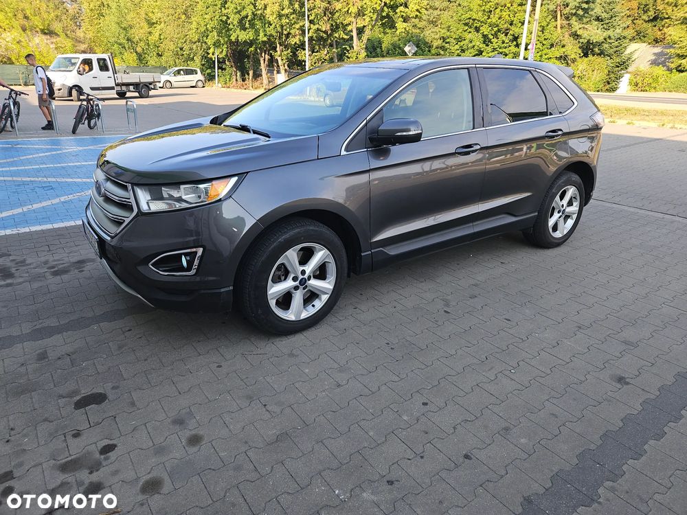 Ford Edge - 2