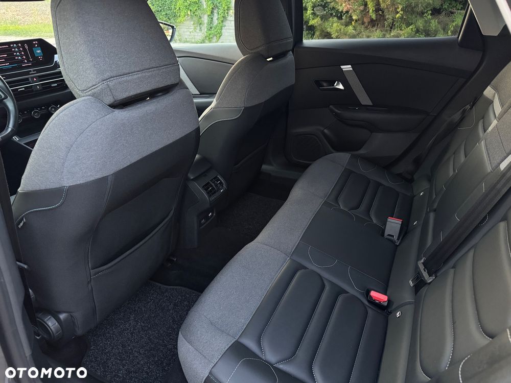 Citroën C4 BlueHDi 130 Stop&Start EAT8 SHINE - 12