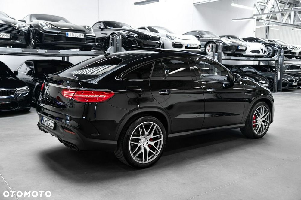 Mercedes-Benz GLE - 11