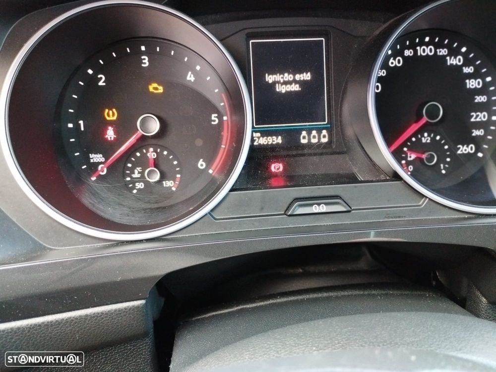 VW Tiguan 2.0 TDI Confortline - 16