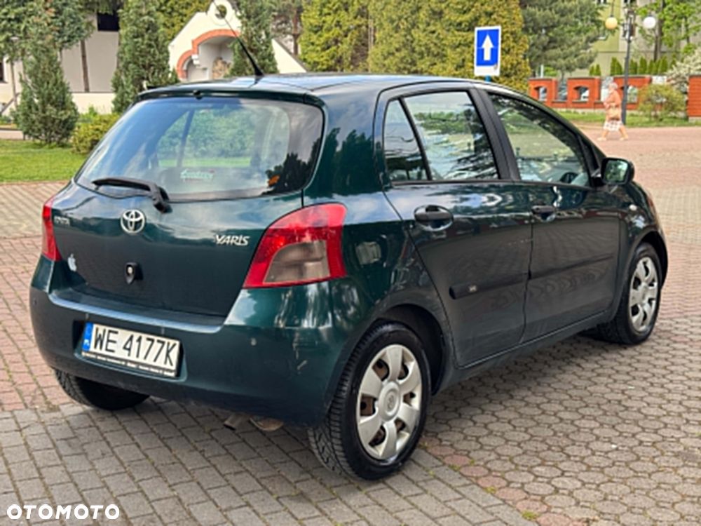 Toyota Yaris 1.3 Luna - 3
