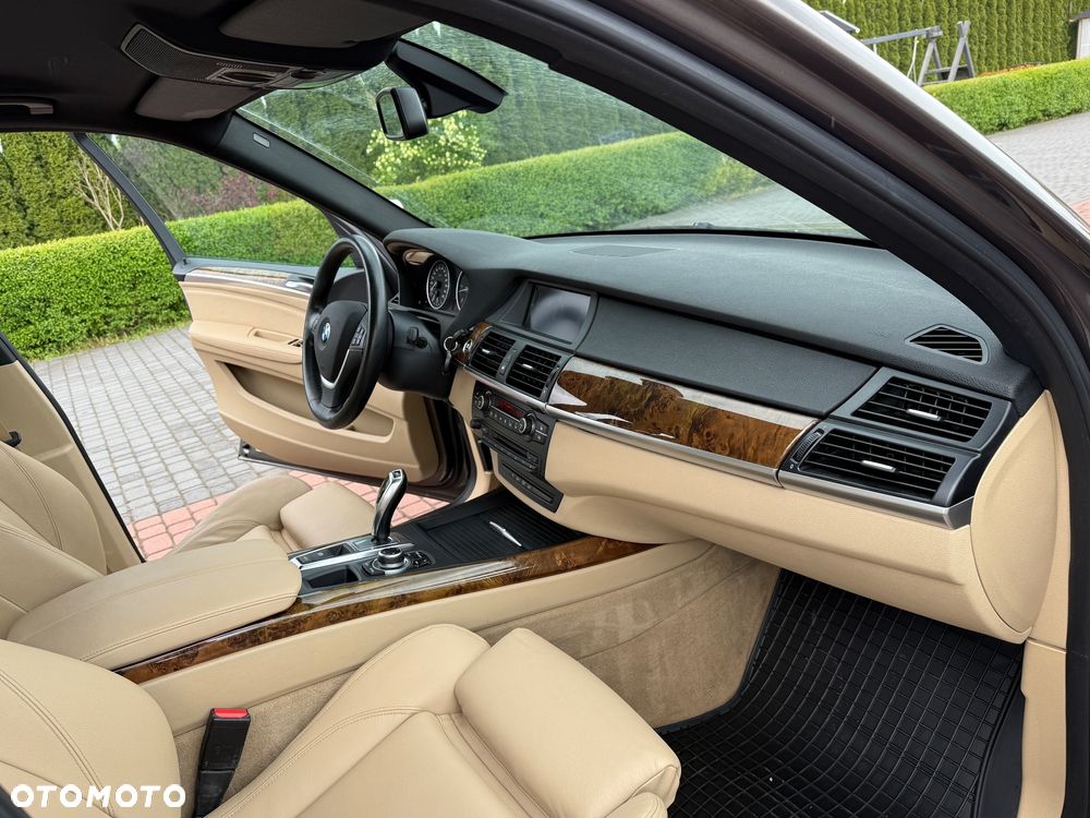 BMW X5 xDrive40d Edition Exclusive - 27