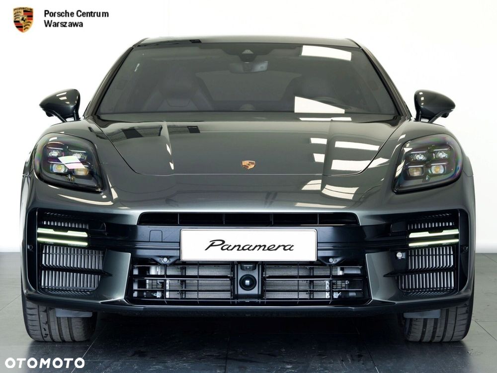 Porsche Panamera - 3