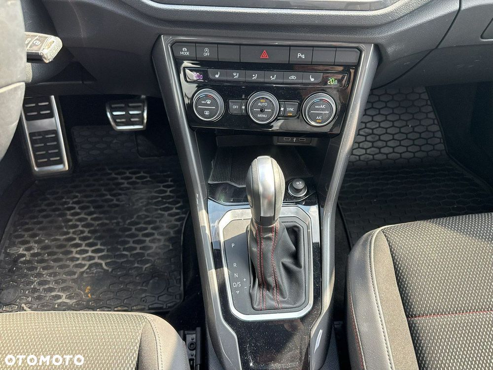 Volkswagen T-Roc 1.5 TSI GPF ACT Premium DSG - 24