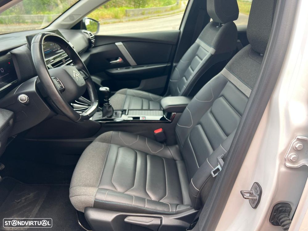 Citroën C4 1.2 PureTech Shine - 15