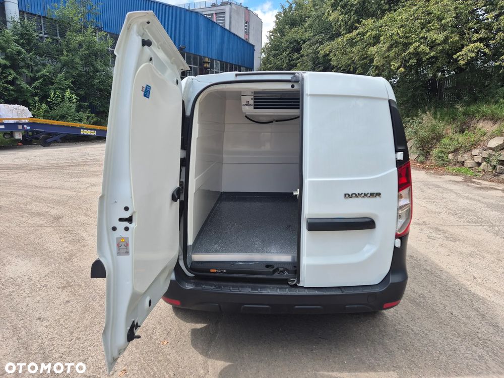 Dacia Dokker - 1