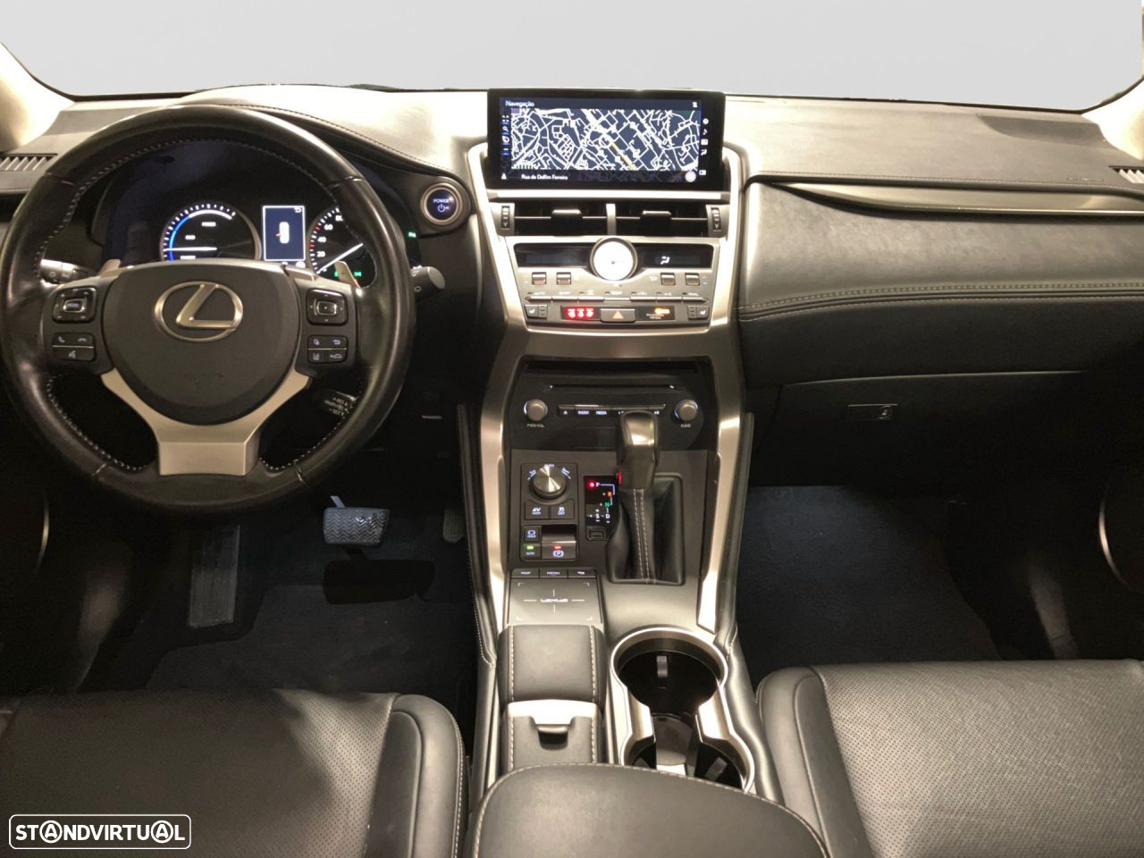 Lexus NX 300h Executive+ - 12