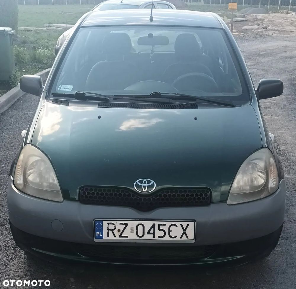 Toyota Yaris 1.0 Pak1 - 10