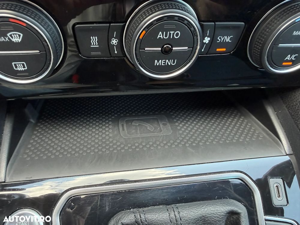 Volkswagen Passat 1.4 TSI DSG GTE - 35