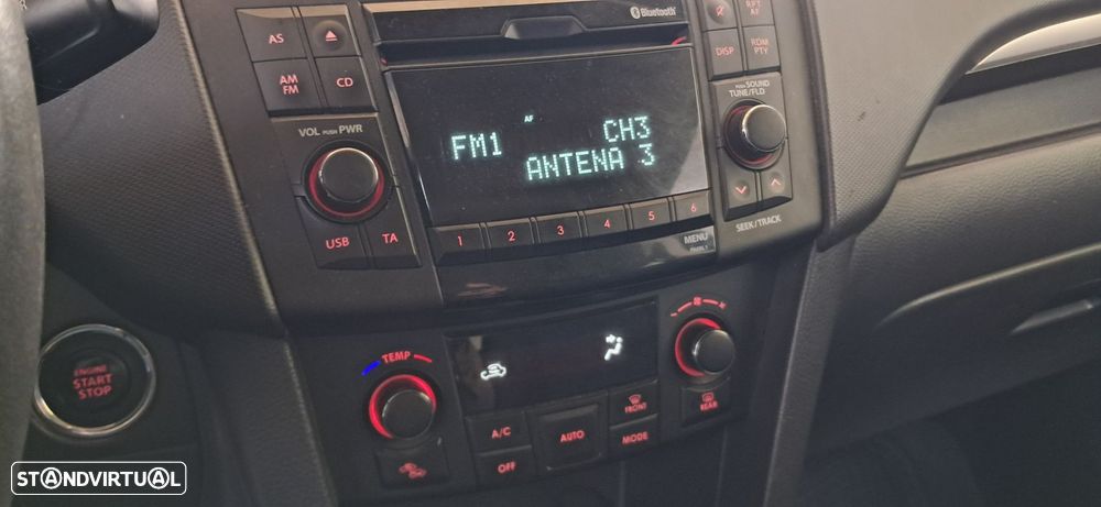 Suzuki Swift 1.2 VVT GLX AT - 8