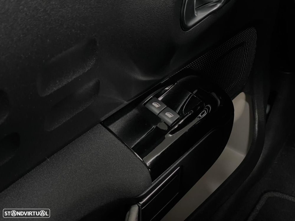 Citroën C3 1.2 PureTech Shine - 9