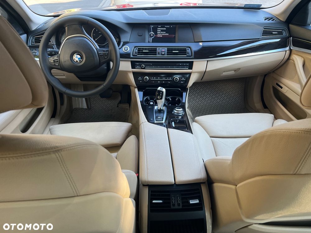 BMW Seria 5 520d - 15